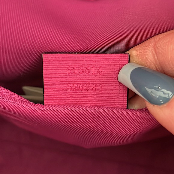 Gucci GG Supreme Tote - Picture 8 of 11